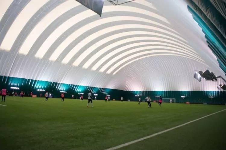 气膜足球场建筑,气膜球场沈阳