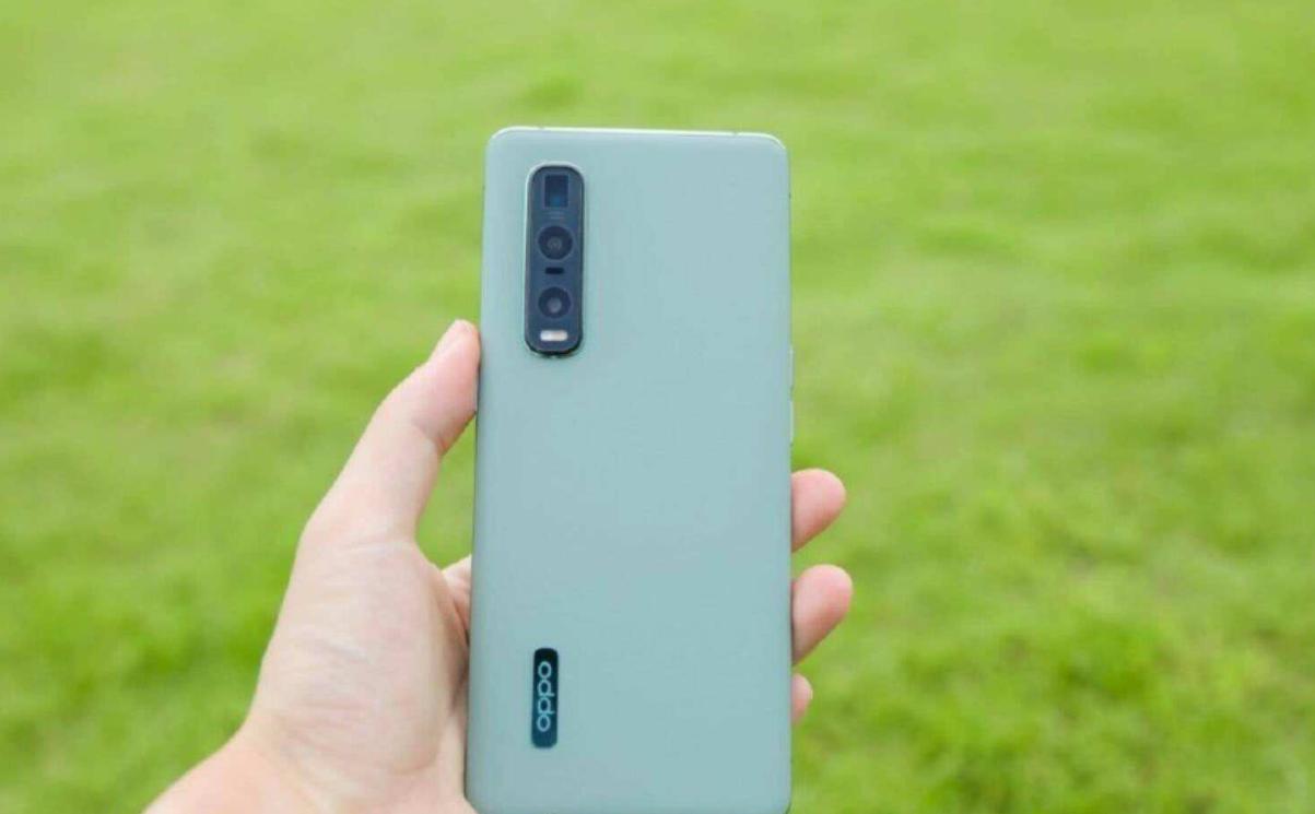 回顾经典手机重量,“半斤机”时代,真的无法做到双平衡吗?