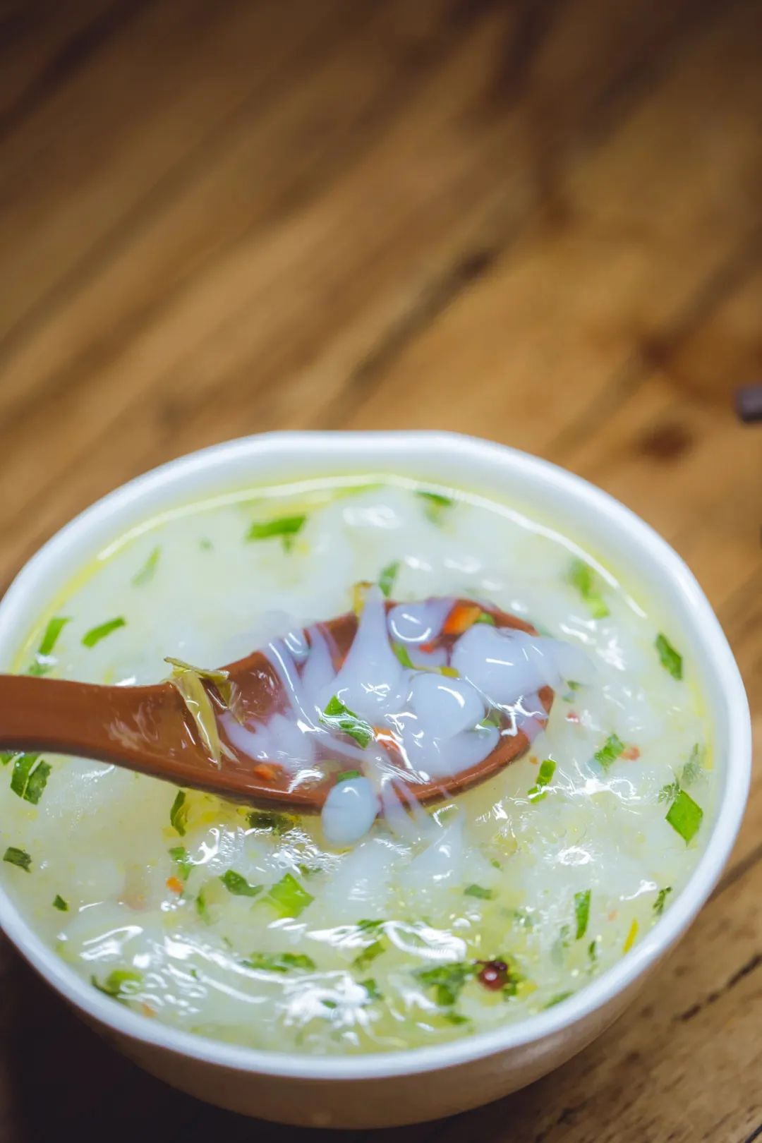 碳水*弹炸**配肉食，甘肃人的年味有多“攒劲”？