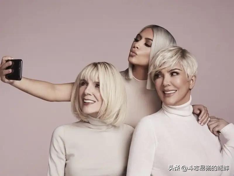 金卡戴珊亿万富翁,金卡戴珊kimkardashian