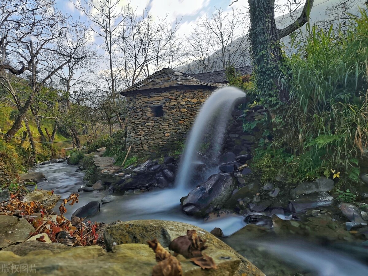 酷热难耐的八月即将过去,天气太热了回云南避暑