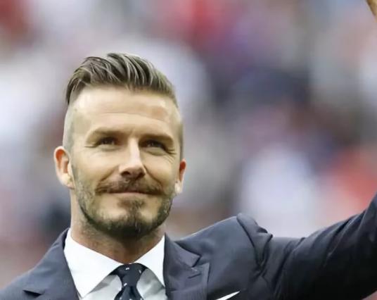 脸型和发型的搭配视频教学,脸型和发型怎么搭配好看