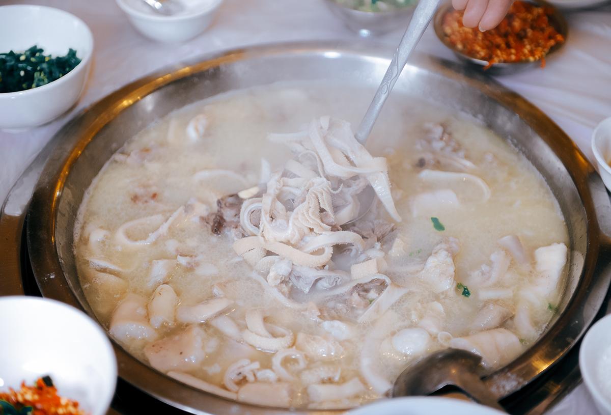 吃兔头喝椰汁,吃兔头和无骨鸡爪