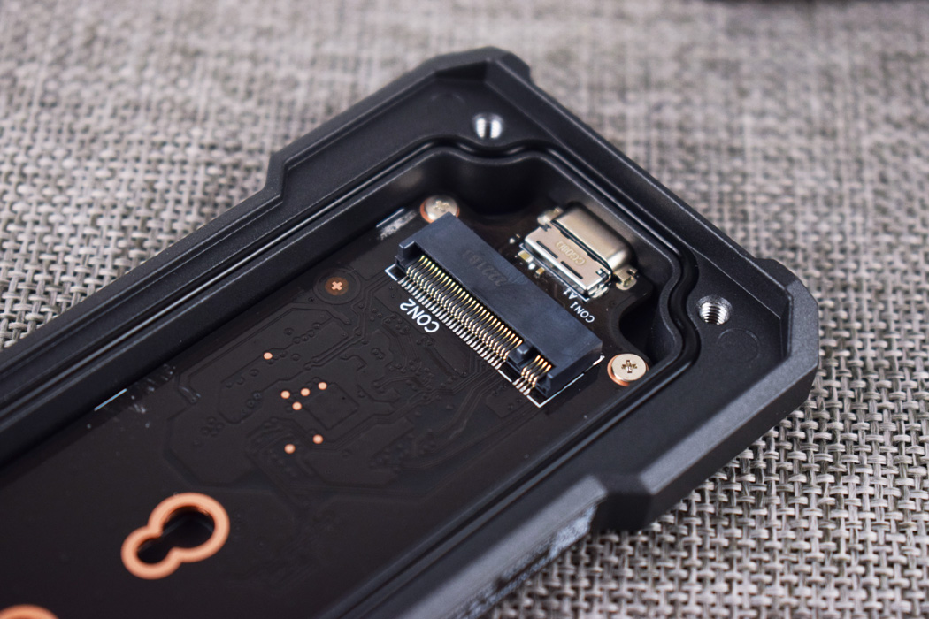 华硕tuf铠甲硬盘盒开箱,华硕tufgaming铠甲硬盘盒容量