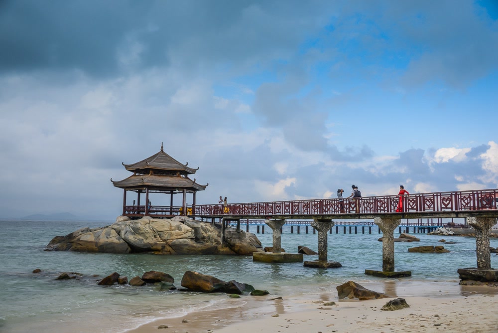 三亚旅游攻略超详细的景点,三亚旅游全攻略必看景点