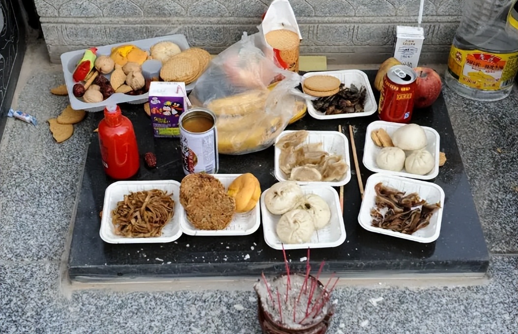 中元节祭祖是什么时间,中元节祭祖哪些天比较好