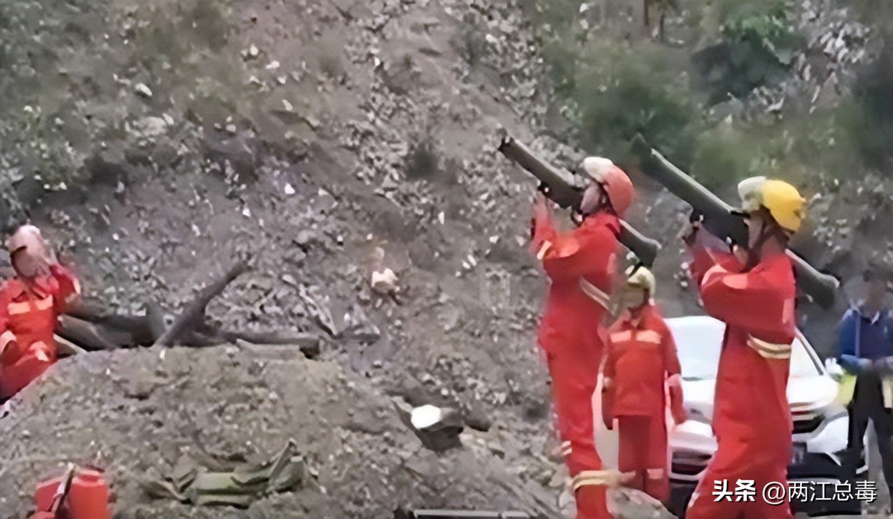 消防电磁炮发射灭火弹,新型消防装备电磁炮