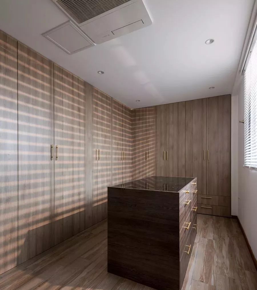 为父母买210㎡大房子,过滤不合理设计,一家六口的向往生活!