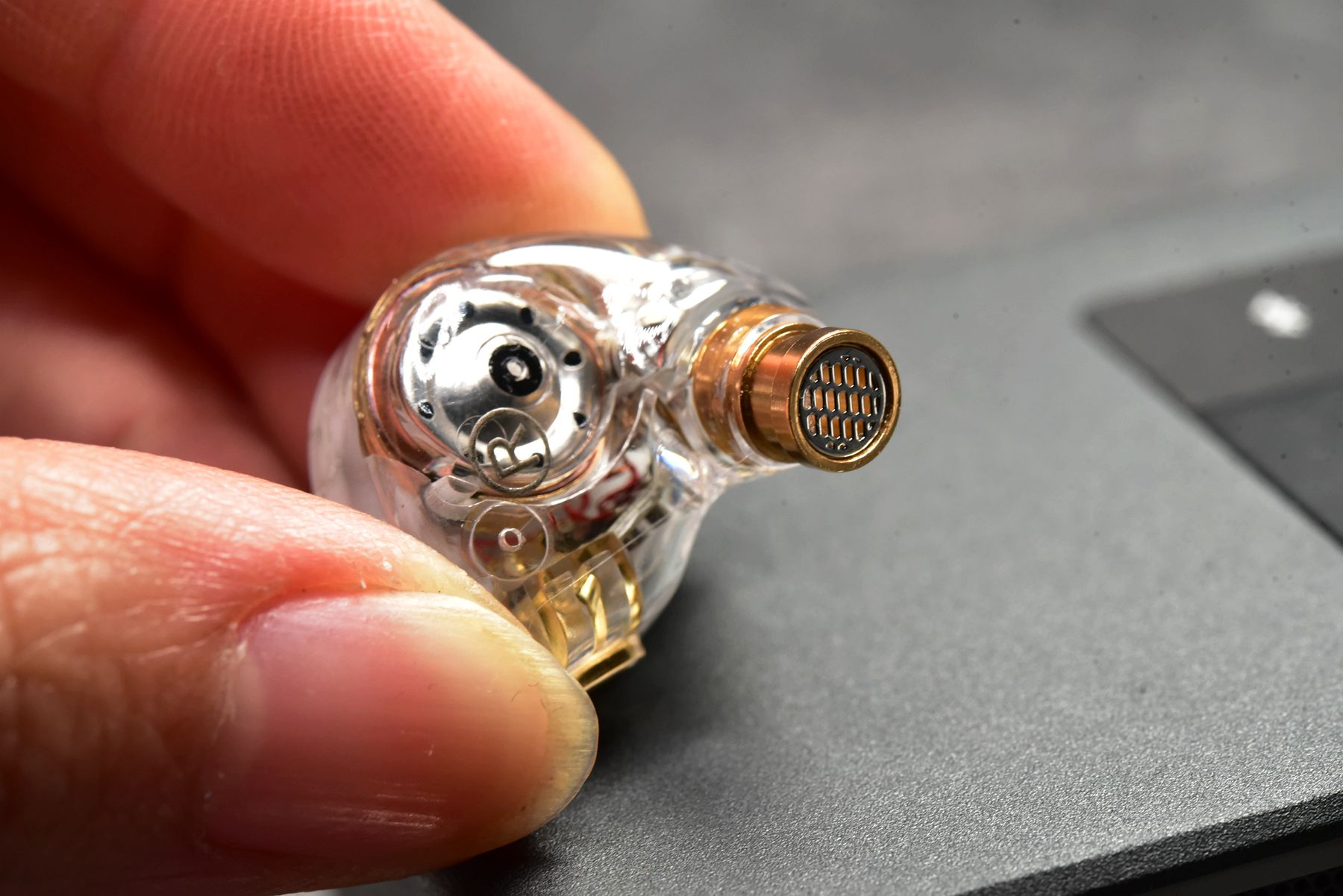 售价9699的hifi耳机究竟好在哪里,高性价比hifi耳机推荐