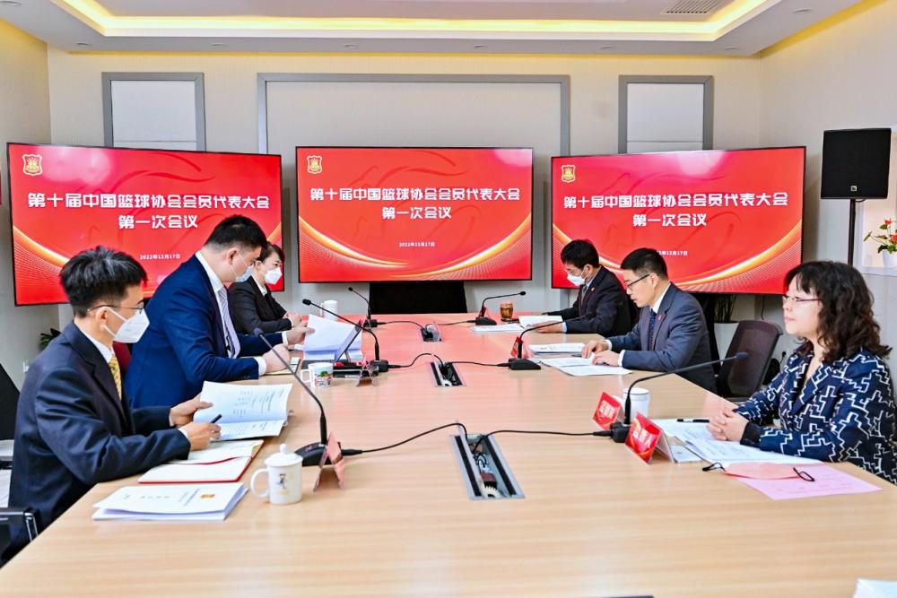 中国男篮计划归化球员,姚明谈男篮归化