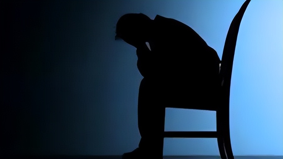 男性胸前两个点叫什么,男性胸前两个点