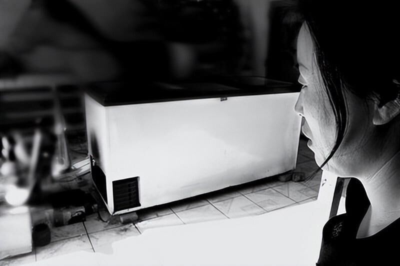 江苏51岁大姐被人下药，歹徒接连灌她*情催**药后，一发不可收拾