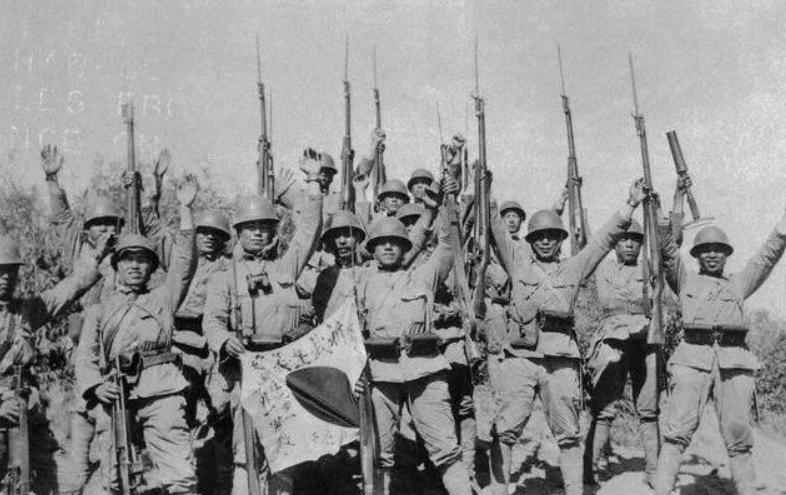 1941年日军侵占香港后的兽行令人发指：奸杀女记者，轮奸女明星