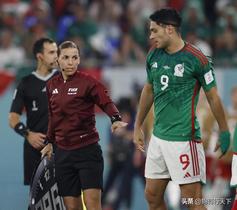 女裁判篮球比赛注意事项,女性裁判足球