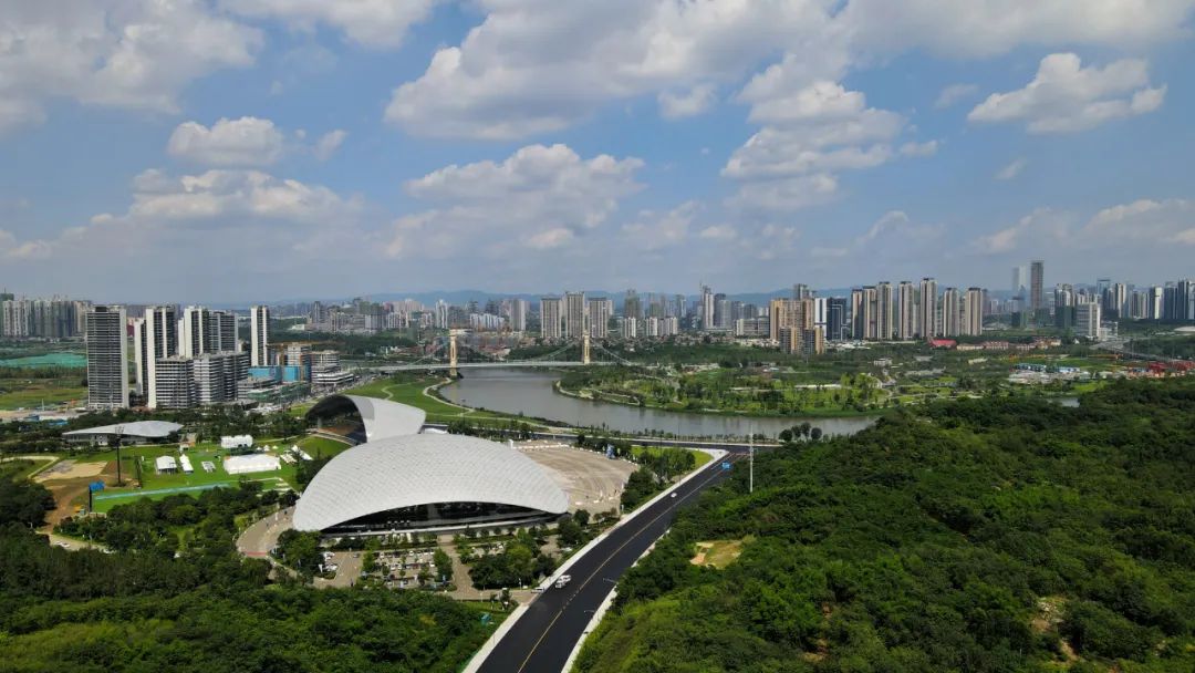 爱成都迎大运传递大运精神,爱成都迎大运健美操