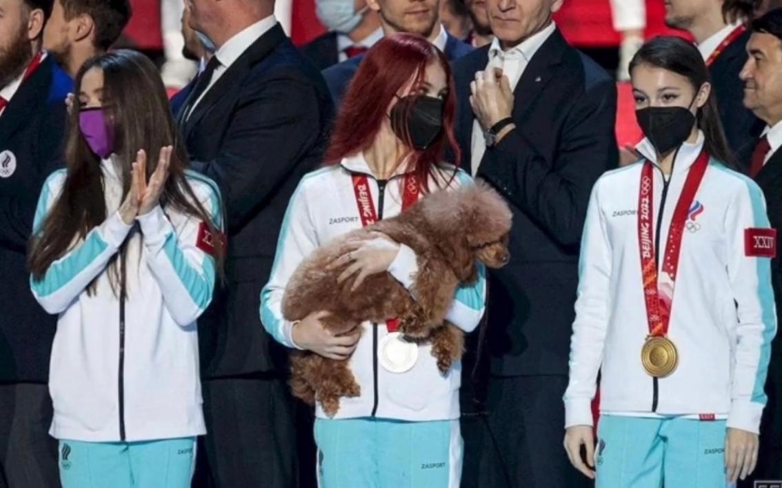 全是赢家!莎莎高居人气榜首,K宝千金拿到奖金,享受高规格待遇