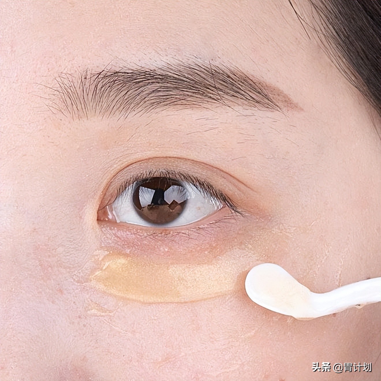 眼霜怎么用才是正确的呢,眼霜早晚都要用吗眼霜要怎么用