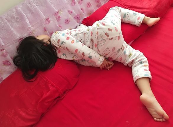 孩子夜里盗汗调理小妙招,小孩脾胃不好的6大征兆睡觉盗汗