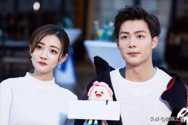 张铭恩晒与徐璐胡冰卿聊天,张铭恩跟徐璐是怎么分手的