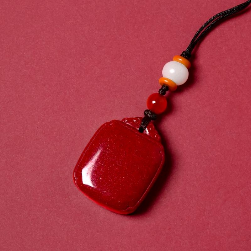 宝宝吊坠怎么戴舒服,宝宝满月玉佩怎么选