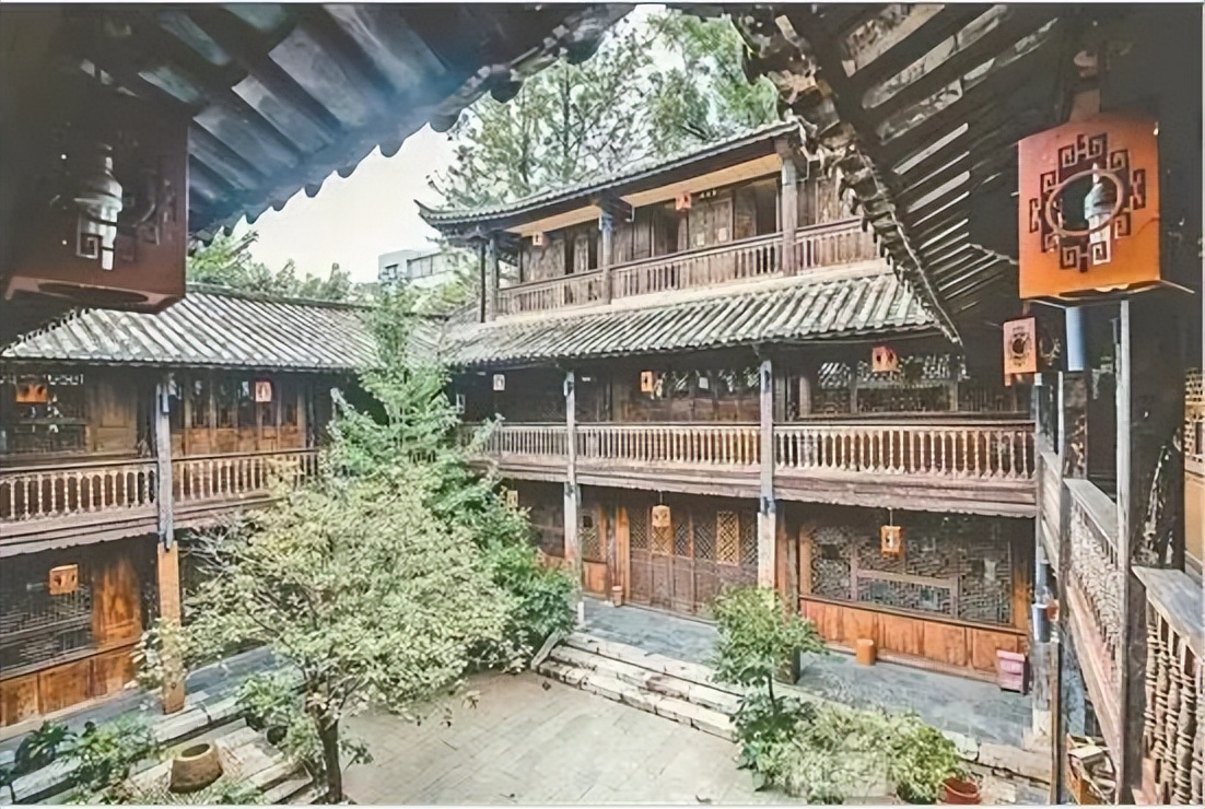 昆明市里哪些餐厅好吃又实惠,昆明100家餐厅名单