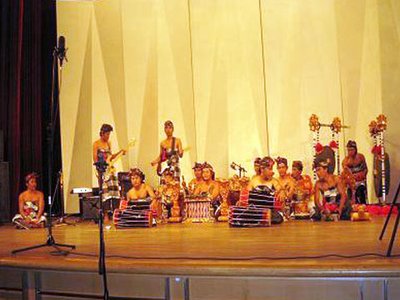 甘美兰音乐风格有什么特点,甘美兰音乐艺术特点