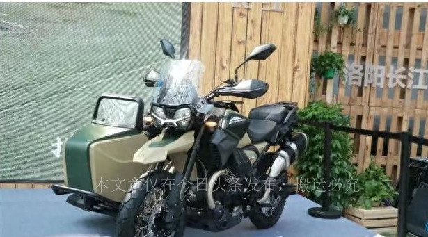 路虎揽胜运动版：全能选手，顶配直降19.8万值得买吗？