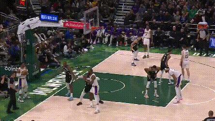 老詹谈威少抢断绝平三分,威少和老詹差一个助攻三双