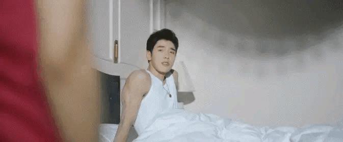 秦岚的演技炸裂,秦岚炸裂的演技