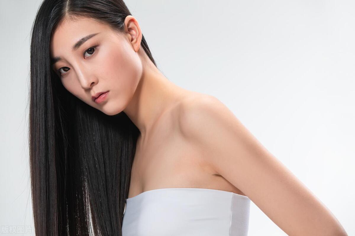 脱发严重30-50岁脱发者必看,脱发是如何困扰当代年轻人的