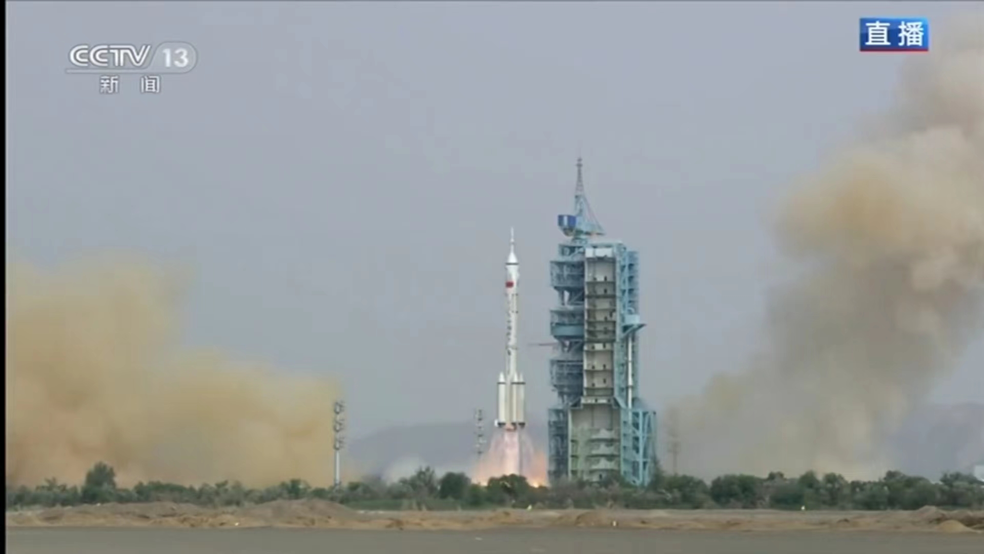 两路英雄航天员会师了！来看看报道和国外网友、韩国网民的评论