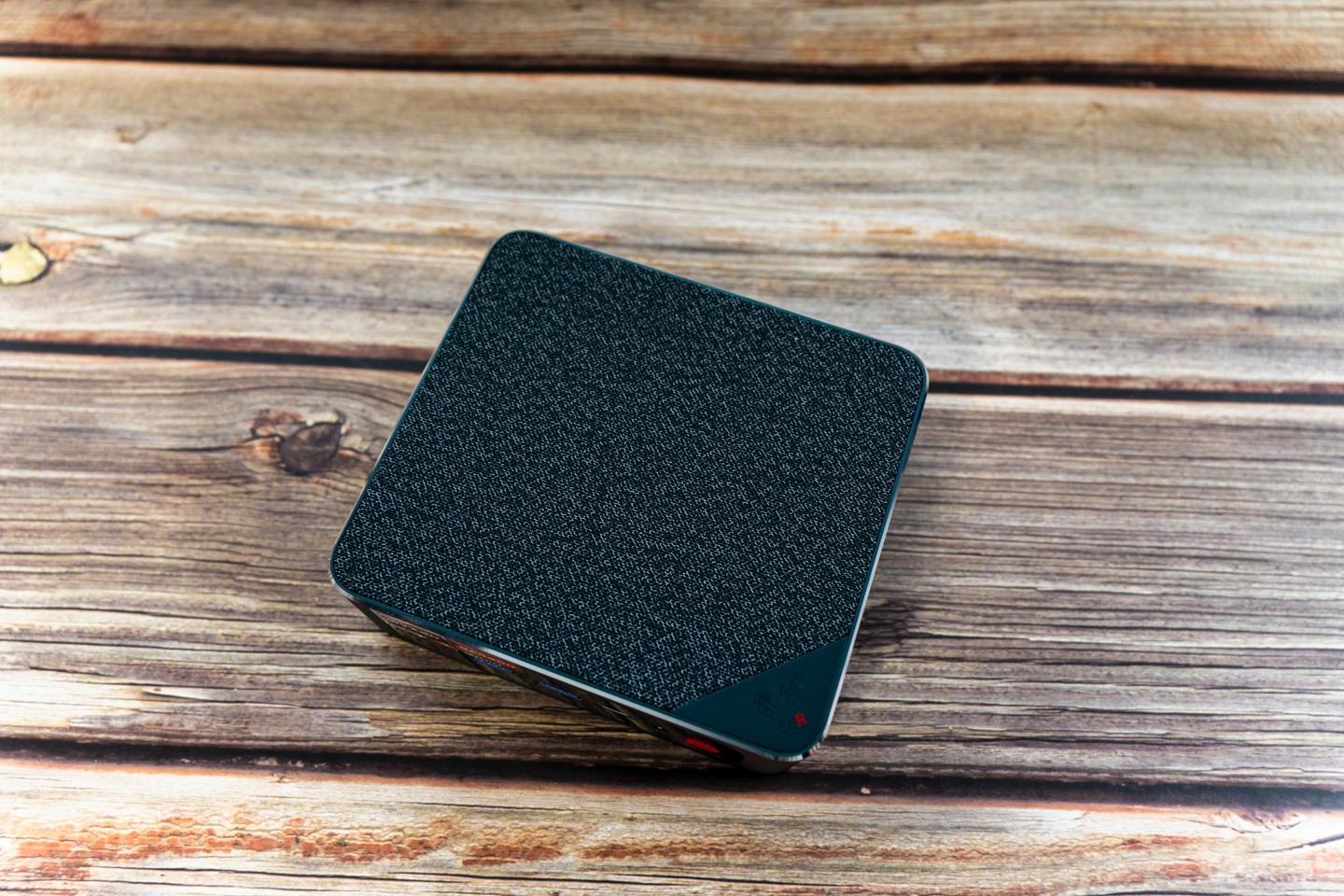 搭载R7-7735HS零刻SER6ProVEST,马甲版深度测试