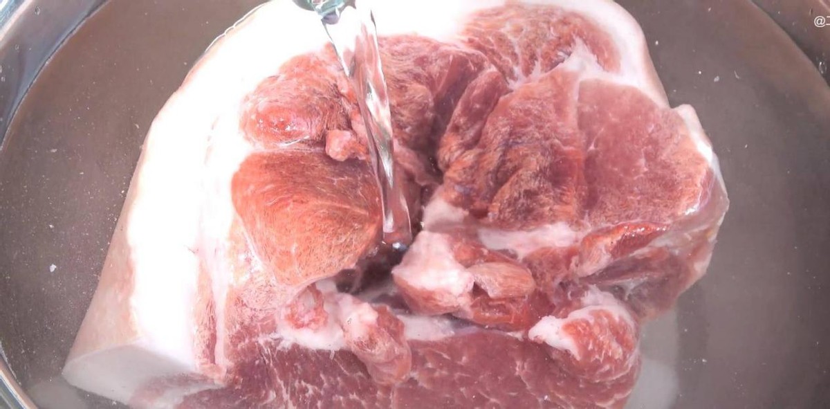 卤肉用冻货和新鲜有什么区别,卤肉店用的鲜肉还是冻肉