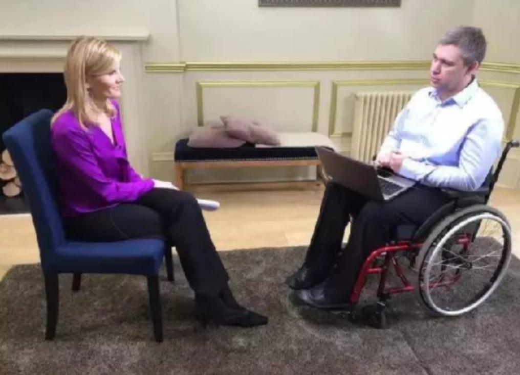 幽灵男孩马丁卧床14年,幽灵男孩马丁患病卧床