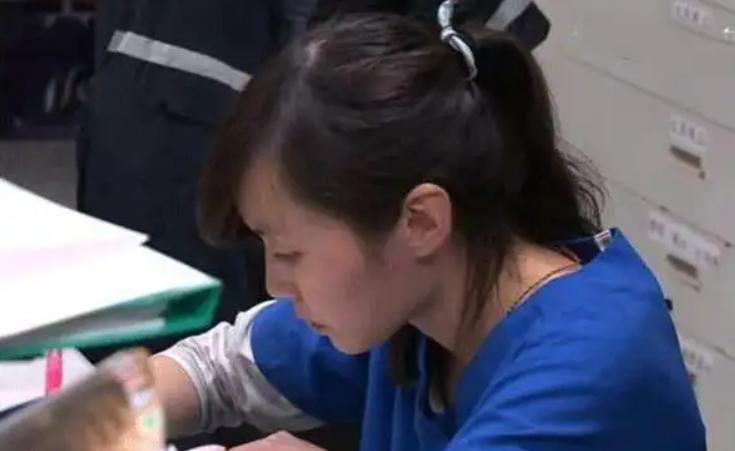 台湾女孩简稚澄,台湾女子给狗狗安乐死