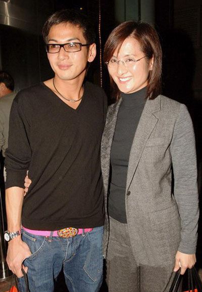 嫁入豪门的八大男星,8位明星娶外籍老婆