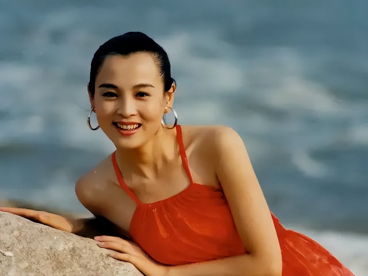 美到窒息的一眼万年,那些一眼万年的女明星角色