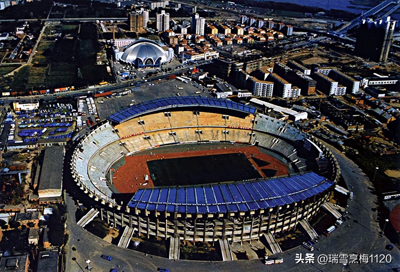90年代的沈阳五里河体育场,沈阳旧景