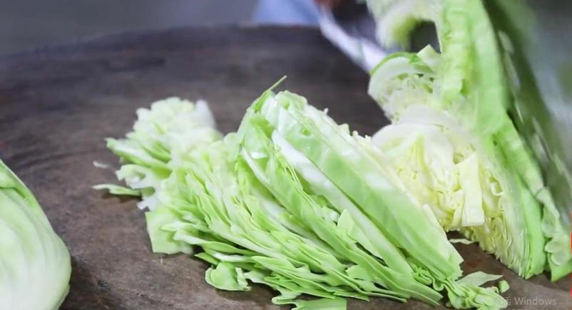 疫情下储存什么食物比较好,疫情特殊时期应备常用药