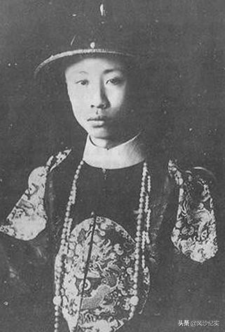 广州男子自称大清皇室，要求国家归还故宫，为保八旗血脉只娶满女