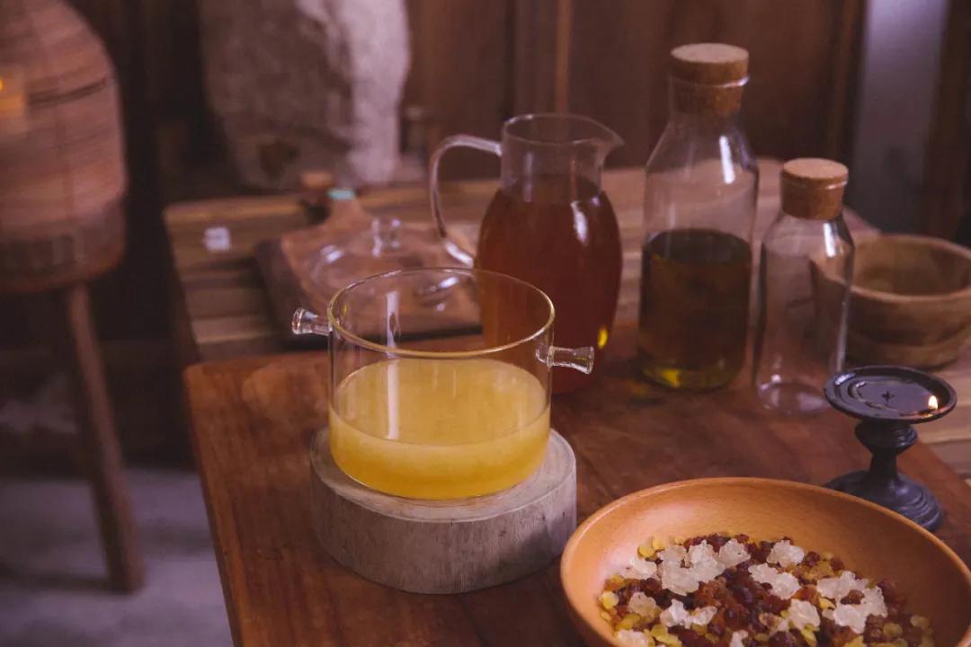 皂角米桃胶雪燕都是什么成分,雪燕桃胶皂角米组合测评