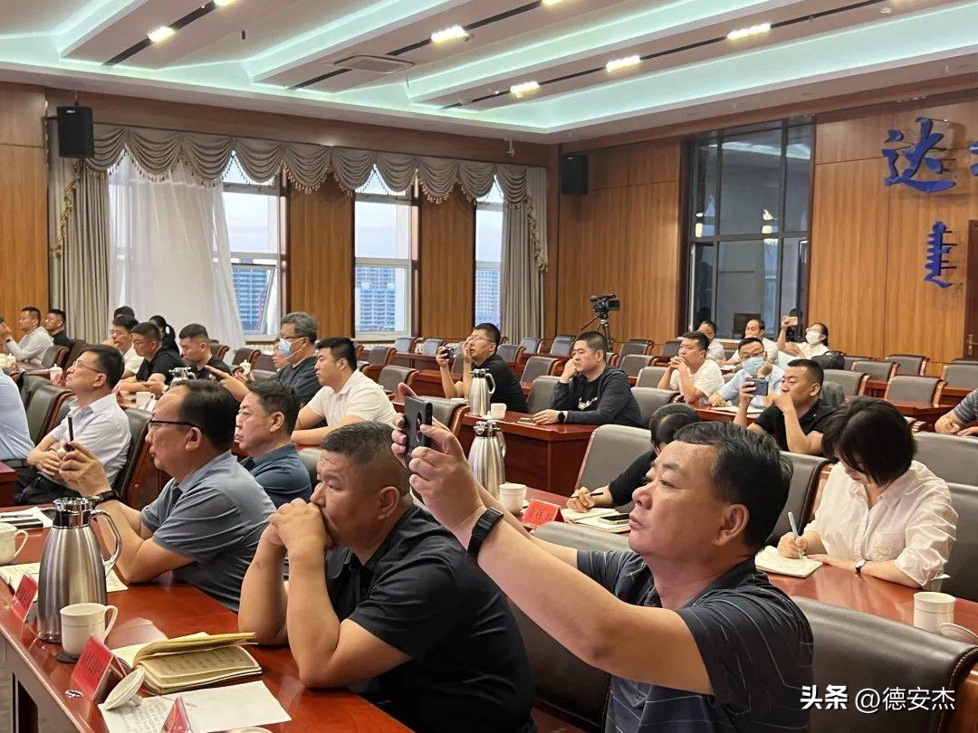 达拉特旗，漠漠达（么么哒）！致敬“中国沙漠度假引领者”！