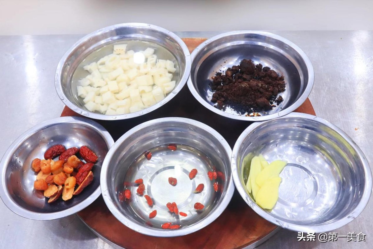 夏季美容养颜汤的六种做法,夏天喝什么汤美容养颜