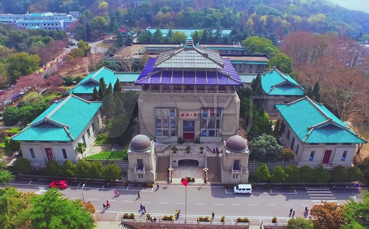 武大版中国大学排名,为什么武大华科武书连排名高