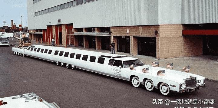 花楼女子媚态撩人,丰乳肥臀,30张真实影像惊艳时光