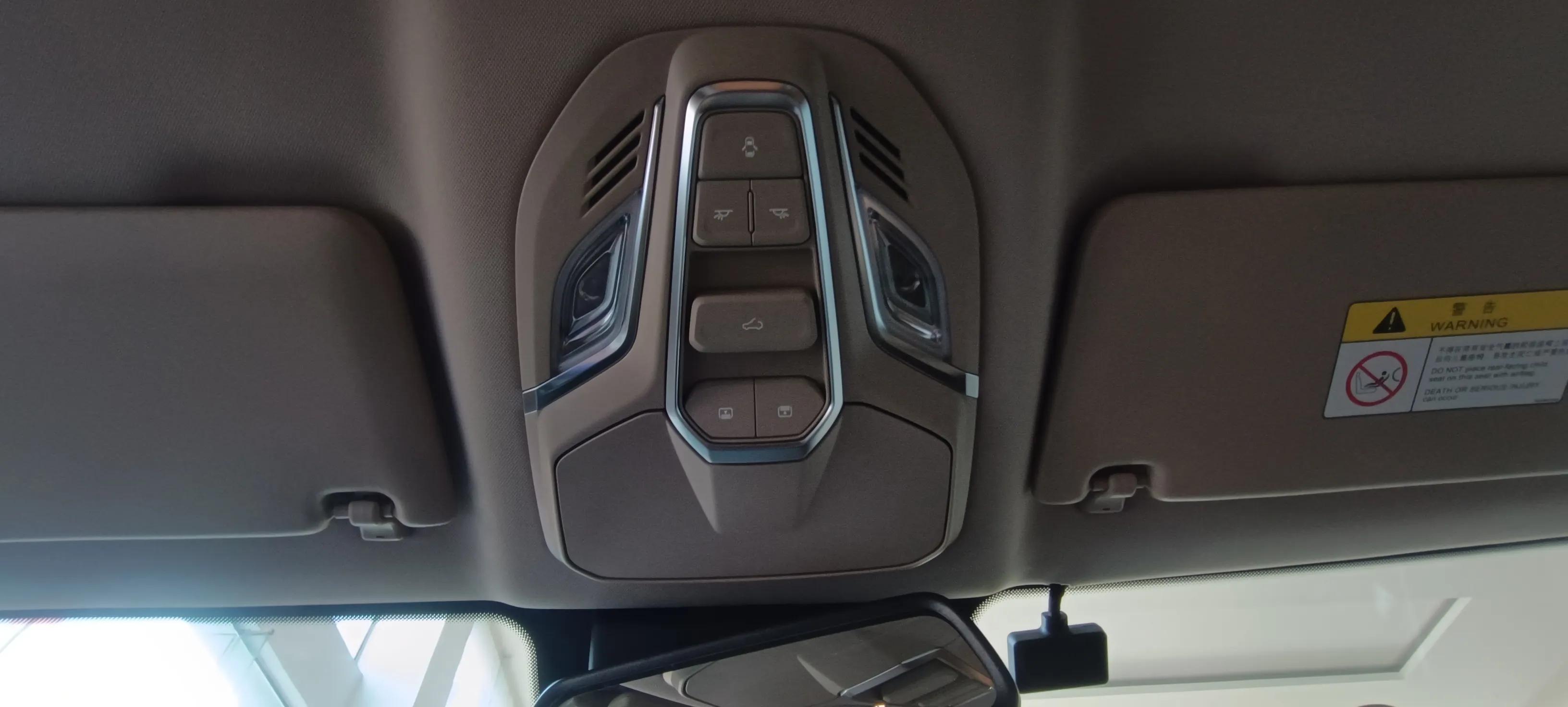 奶爸玩车记,奶爸看车