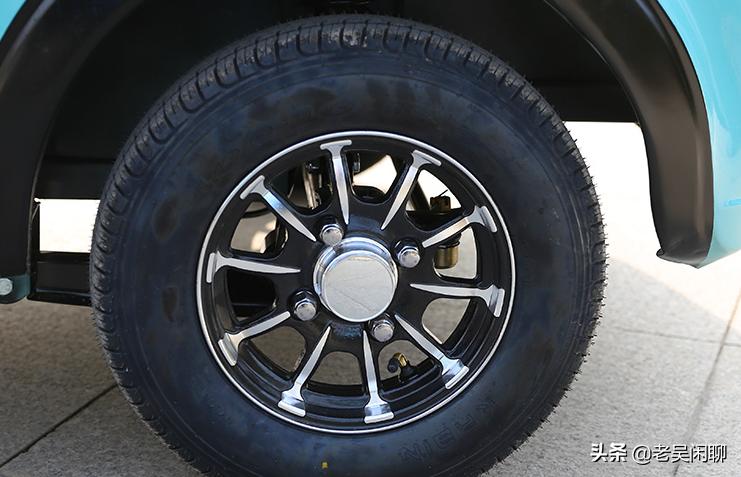 老年代步四轮车有300公里续航吗,超强续航老年代步小四轮车