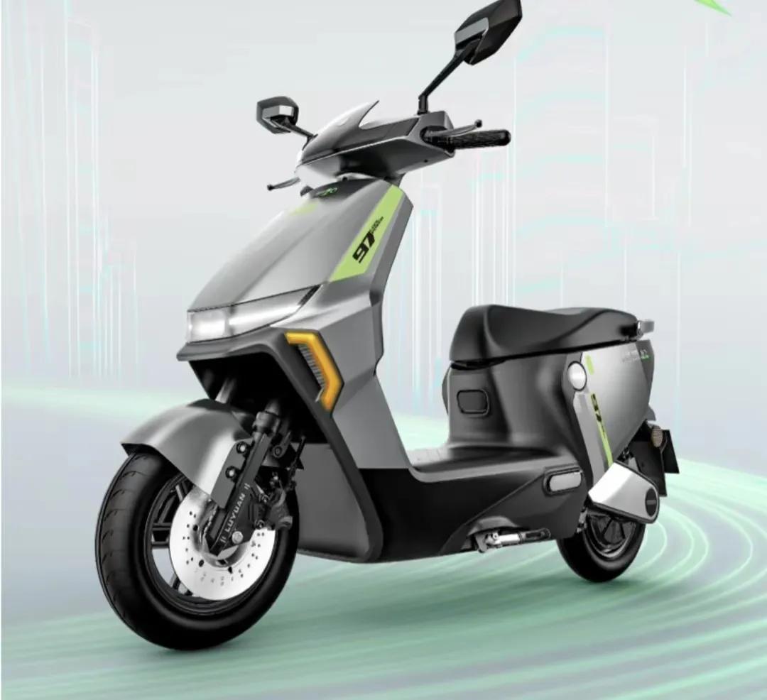 绿源s70对比普通电动车谁更厉害,绿源s70电动车真实续航