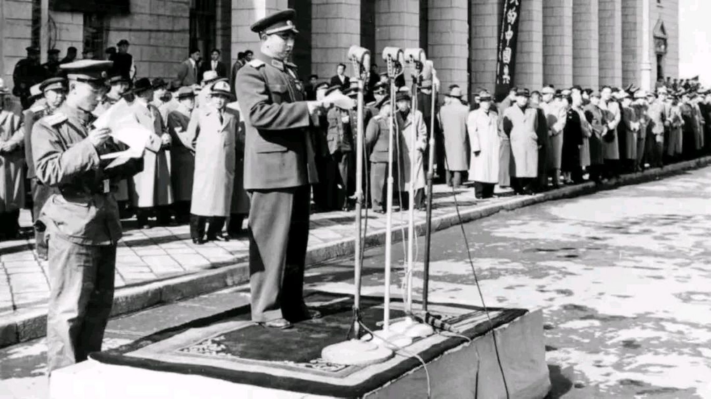 78年杨勇出访南斯拉夫,铁托拒绝接见,邓公:是时候让他升总长了