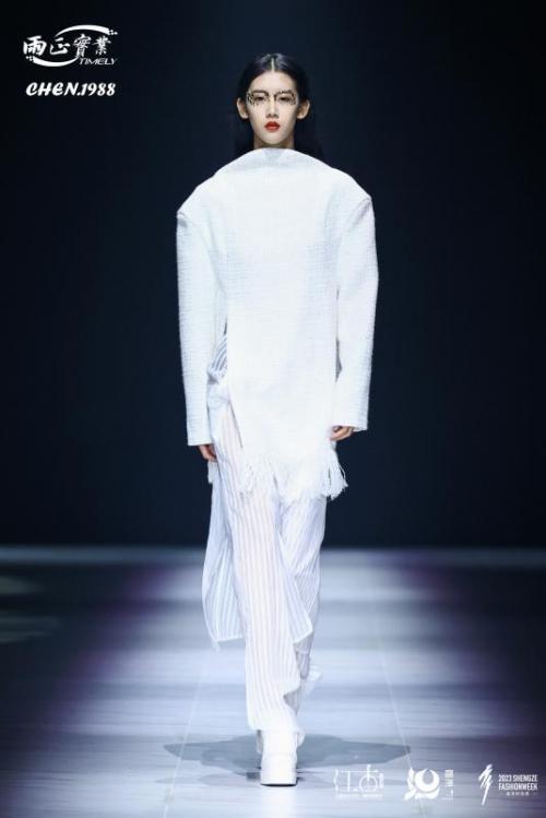 2023年新款时尚女装盐系气质,盛泽时尚女装